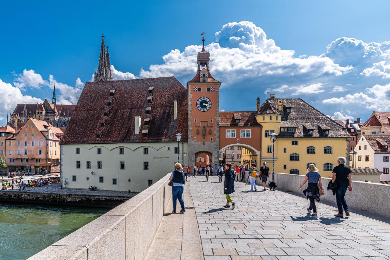 Greenleaf Lappersdorf - Terrasse - A93 Anbindung - Netflix - Stadtnah Exterior photo